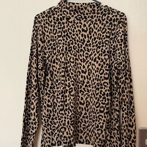 Leopard Turtleneck